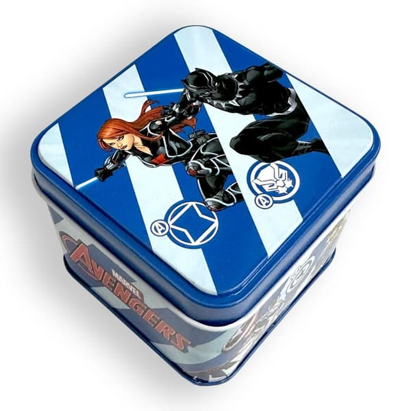 Avengers Svart Mini Metallbox 7,5 cm