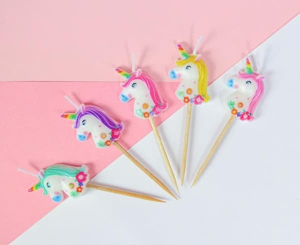 Unicorn flerfärgad set med 5 tårtljus