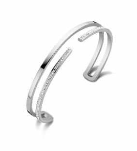 Silverfärgad armbandsrem med vit sten från Victoria
