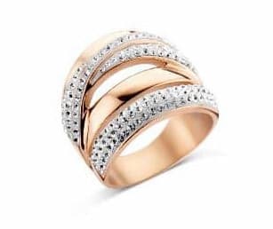 Victoria roséguld ring med vita stenar
