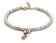 Victoria Rose guldtonad armband med vit pärla