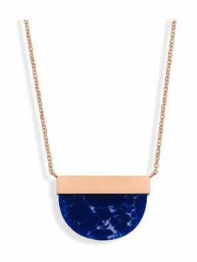 Victoria Rose halsband i blått mönster med roséguld färg