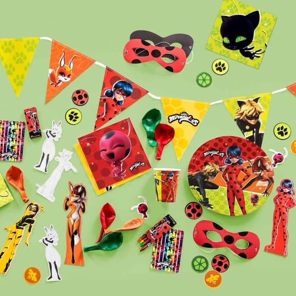 Miraculous Ladybug Kwami pappersfat 8 st 23 cm