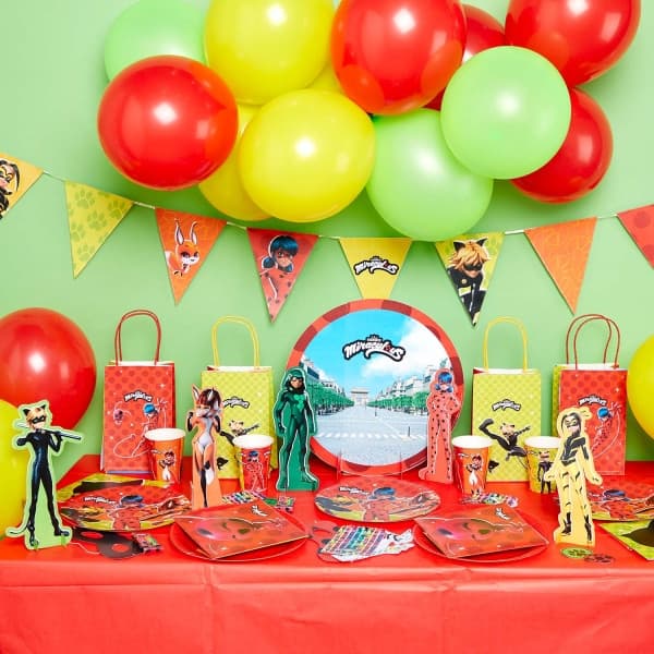 Miraculous Ladybug Kwami pappersfat 8 st 23 cm