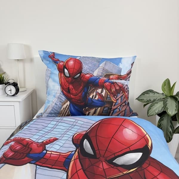 Spiderman City Glider sängkläderset 140×200 cm, 70×90 cm