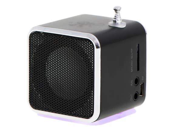 Uppladdningsbar bärbar radio med Bluetooth LCD-högtalare TD-V26