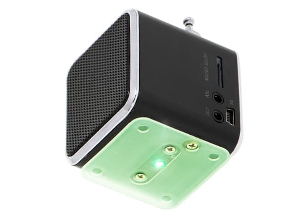 Uppladdningsbar bärbar radio med Bluetooth LCD-högtalare TD-V26