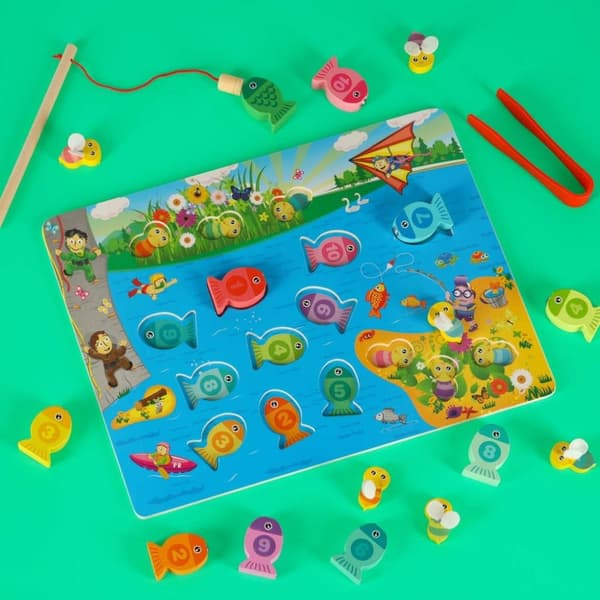 Montessorifiskespel i trä med magnet