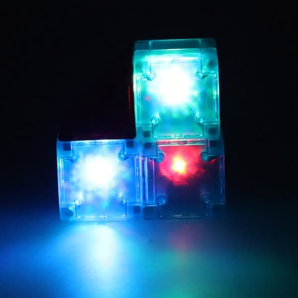 3D-konstruktionsmagnetiska tegelstenar LED-lysande 32 el.