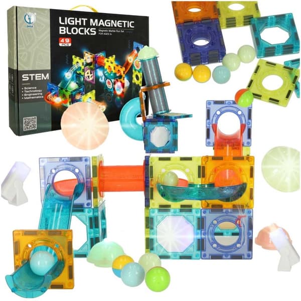 Lysande magnetisk marmorbollsbana med 49 element
