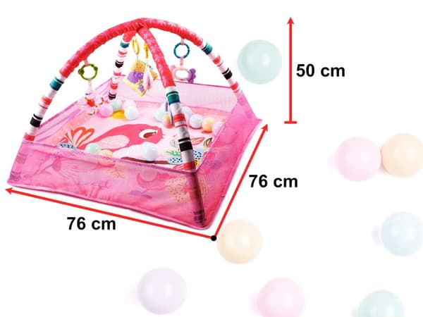 Pedagogisk lekhage med rosa bollar