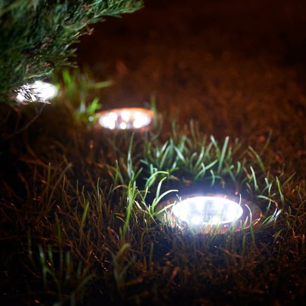 Solcellsdriven LED-marklampa för trädgården, 12 st