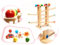 Miniatyrbild 3 av 7: Montessoribana i trä med bollar i XXL-format