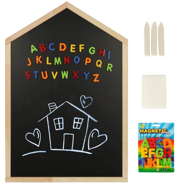 Magnetisk griffeltavla med hängande hus + bokstäver kritsvamp