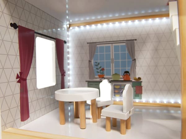 MDF-dockhus i trä + möbler 78 cm svart LED