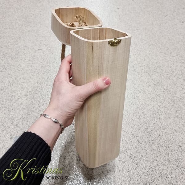 Ask Vinhållare - Trä med Metallås - Höjd 34 cm