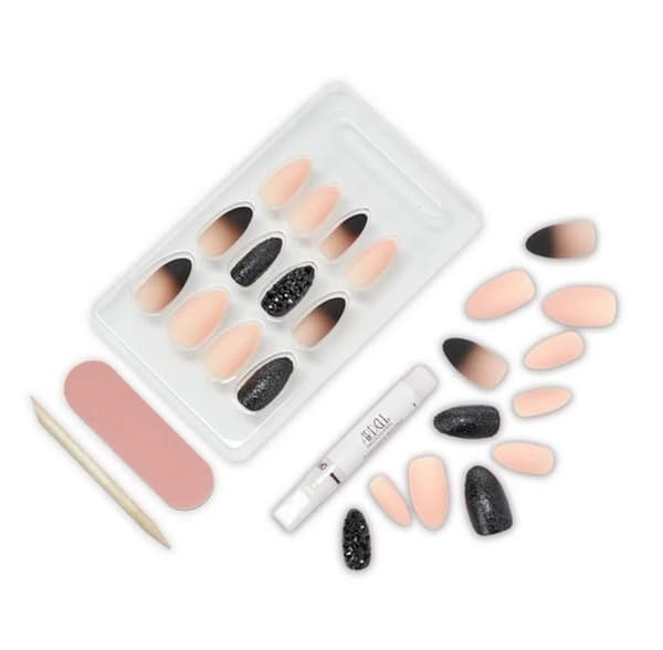 Konstgjorda Naglar - Ardell - Svart Nitar &amp; Rosa Ombre - 28 stycken - Glitter - Lim inkluderat