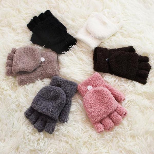 Ainutlaatuiset tuumat ja nelikulmaiset käsineet pehmeästä materiaalista fleece 2 in 1