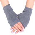 Miniatyrbilde 3 av 11: Square Mittens - Håndleddsvarmere [15 cm] - Flere fargevalg