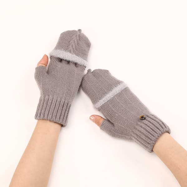 Stickade fingerlösa handskar