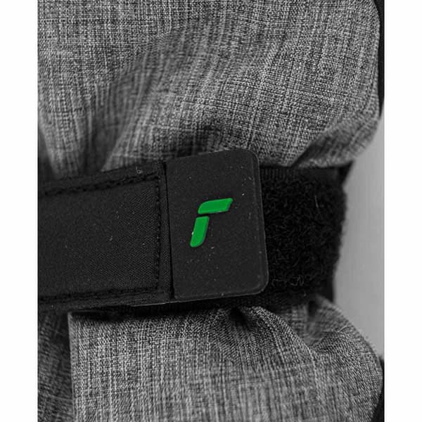 Reusch Flash Goretex Käsineet Musta,Harmaa 4.5 Poika