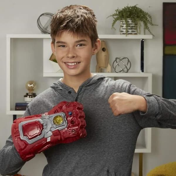 Marvel Avengers Endgame Red Electronic Infinity Gauntlet - Kostymtillbehör