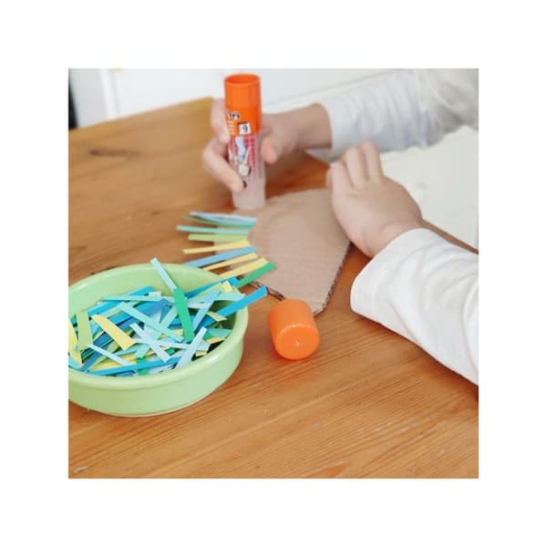 Kartong med 12 TRANSPARENTA limstift Cléostick Adhesive i 8 gr