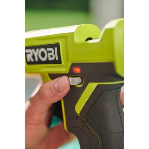 RYOBI - 18 V ONE+ -liimapistooli - lämpenee 3 minuutissa - lämpötilan ilmaisin - puikon halkaisija 12 mm - 3 liimapuikkoa - RGLU18-0