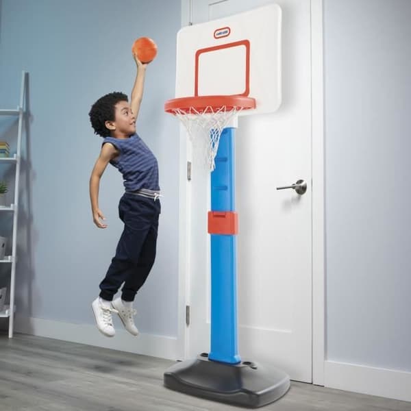Little Tikes - Justerbar basketballkurv med 1 bold - Fra 18 måneder