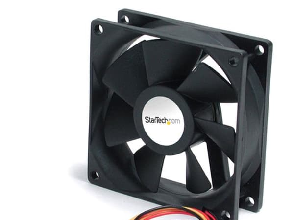 StarTech.com 90 X 25 mm högeffektiv chassifläkt med dubbla kullager och TX3 - Fläktsats för system - 92 mm