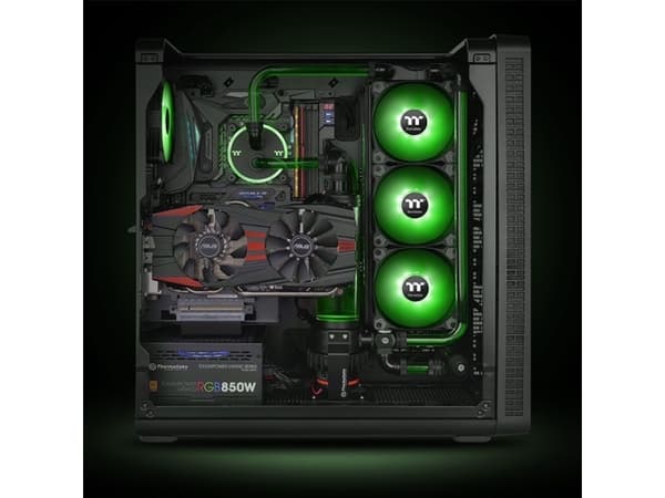 Thermaltake Pure A12 - Kabinettvifte - 120 mm - rød