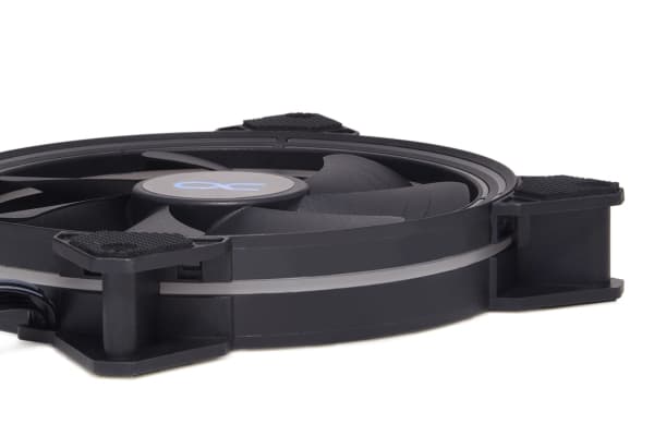Alphacool 24807, Vifte, 14 cm, 600 RPM, 1500 RPM, 71 m³/t, Sort