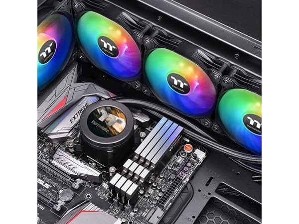 Thermaltake Floe Ultra 360 RGB, Allt-i-ett vätskekylare, 12 cm, 500 RPM, 2000 RPM, 34,1 dB, 76,98 cfm