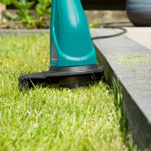 VONROC Grästrimmer 300W – 230mm Klippdiameter, Tap and Go Spole, Kompakt & Lätt, För Gräskanter och Ogräs