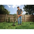 Miniatyrbild 2 av 6: Elektrisk grästrimmer BLACK+DECKER - ST1823 - 18V - 25 cm - Med 18 V batteri - svängbar huvudet