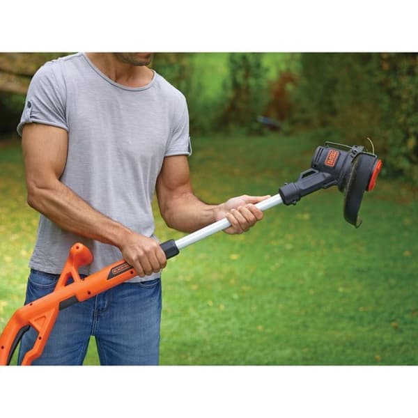 Grästrimmer - Black &amp; Decker - ST182320 - 18V - 2,0 Ah - 25 cm - Teleskoprör