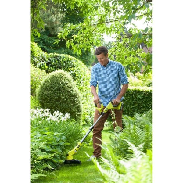 Trimmer - RYOBI - RLT183222S - 18V Li-Ion - 2x 2,0Ah - skär Ø 25/30 cm teleskopisk