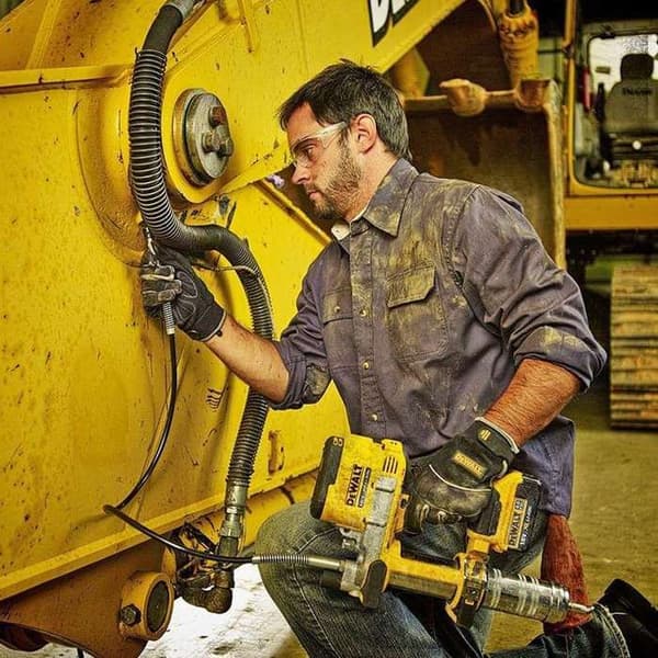 Fettpump - DeWALT - DCGG571M1 - 18V - 4Ah - 690 bar