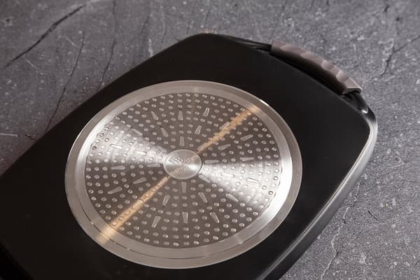 GRILLPLATSBRIKA BERLINGER HAUS BH-6922 CARBON PRO