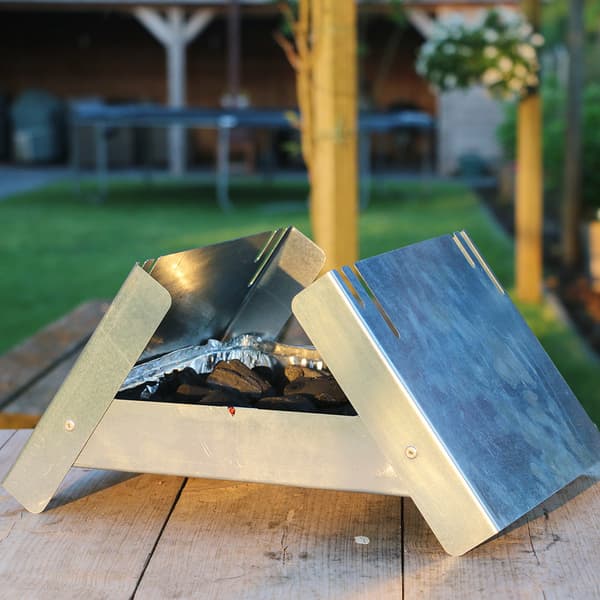 Emerio Kannettava BBQ Teline