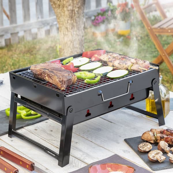 Hopfällbar bärbar kolgrill för användning med träkol BearBQ InnovaGoods