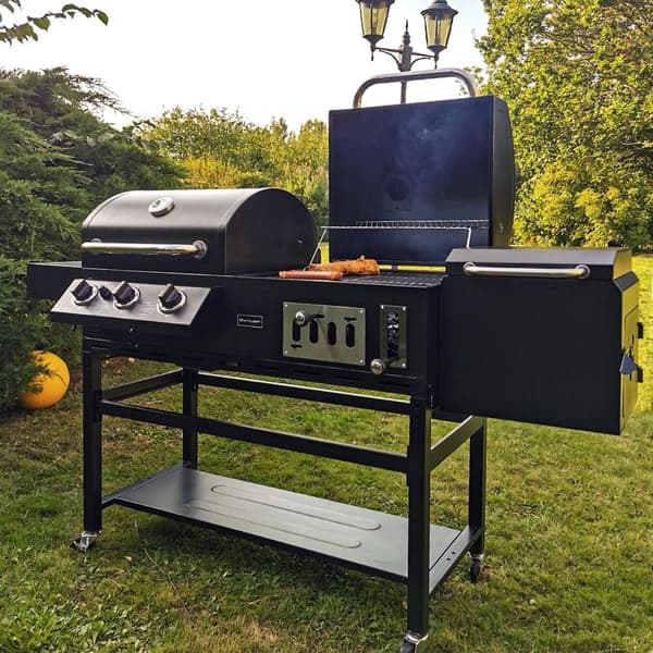 Kombineret kul- og gasgrill med røg