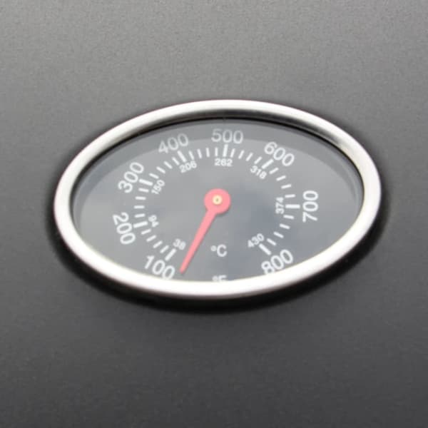 Gasolgrill 4+1 kokzoner svart