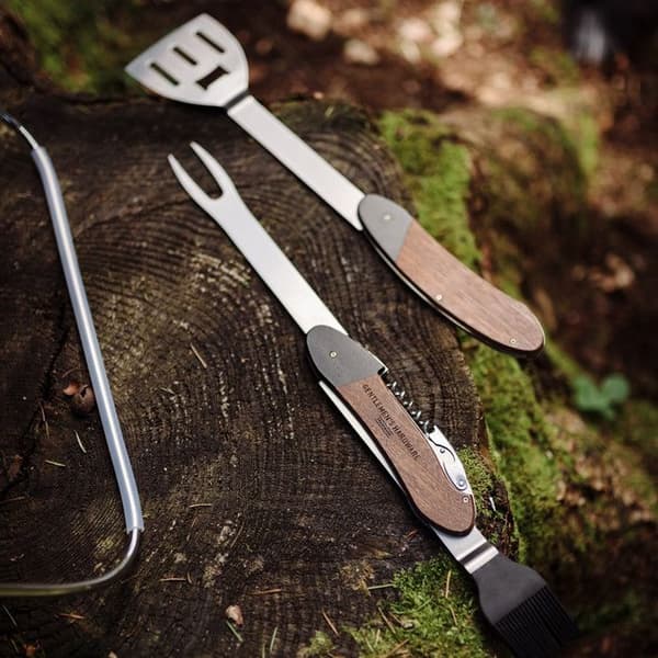 Multi-verktyg BBQ - Gentlemen's Hardware - Massivt trä - Rostfritt stål - Praktiskt och funktionellt