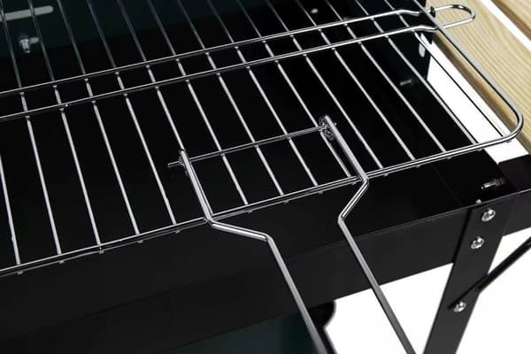 Trädgårdsgrill på hjul – Rektangulär modell med sidobord | MASTER GRILL & PARTY