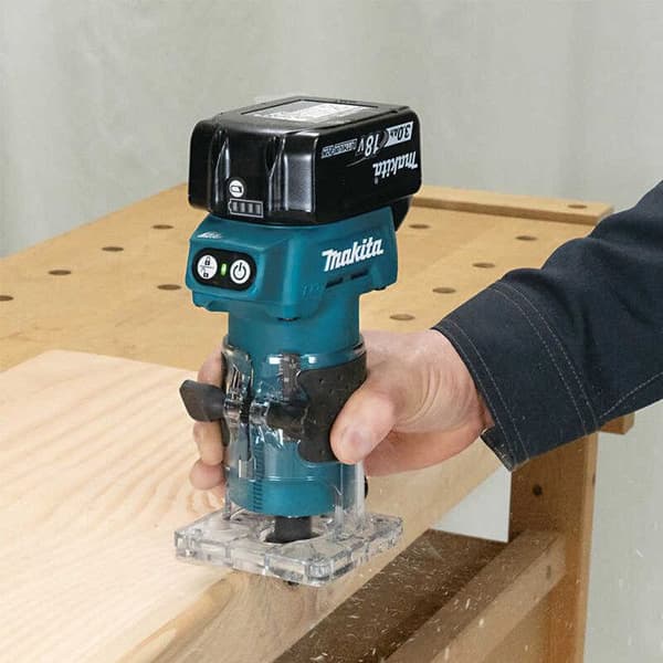 Affleureuse 18V Ø6mm (1x3.0Ah) MAKITA DRT52SF