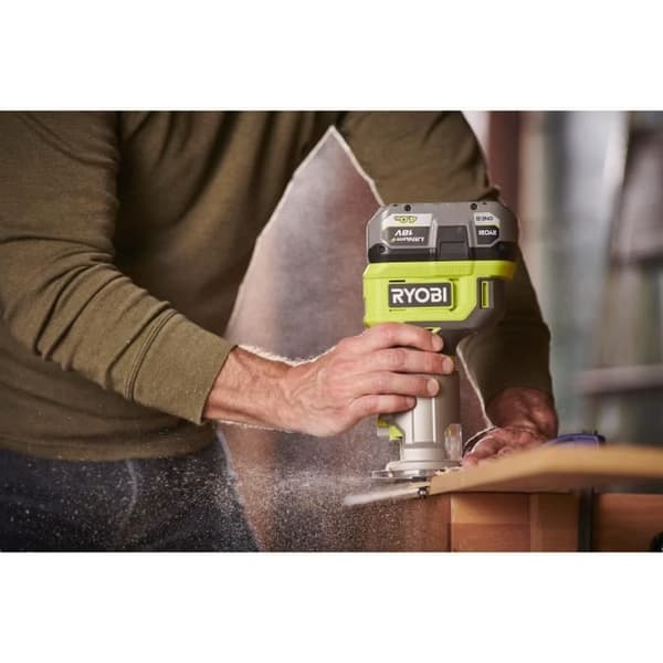 RYOBI - 18V ONE+ trätrimmer - 30 000 rpm - 6 mm hylsa - Med 1 6 mm hylsa, 1 skärbit, skiftnyckel, guide - RTR18-0