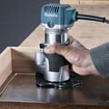 Miniatyrbild 5 av 5: Trimmer-router MAKITA RT0702CX3J (4 i 1) 8mm 710W + Makpac