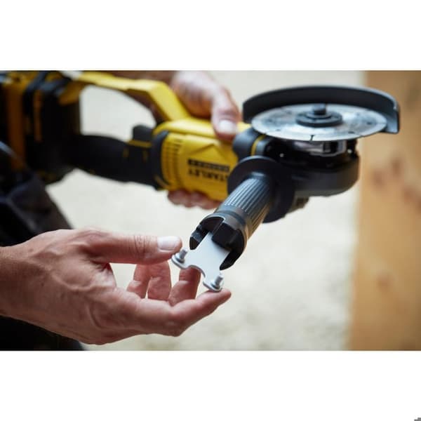 125 mm kværn - 18V litium - 2 stk. 4Ah batterier - STANLEY FATMAX V20 - SFMCG400M2K-QW