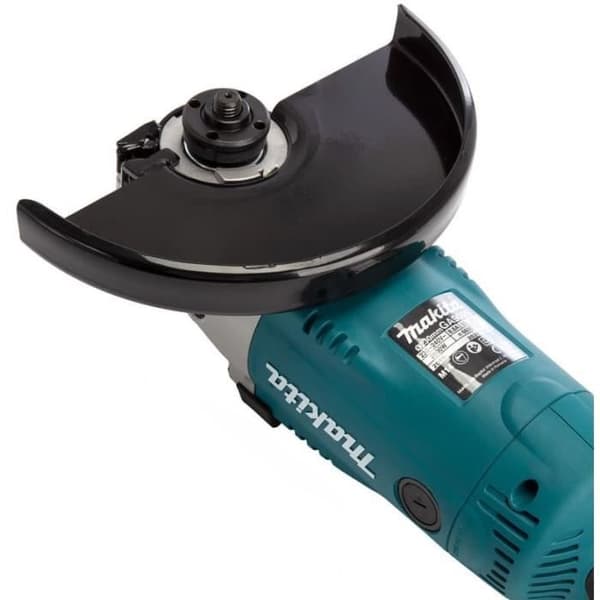 MAKITA GA9020R vinkelslip - 230 mm - 2200 W för skärning av betong